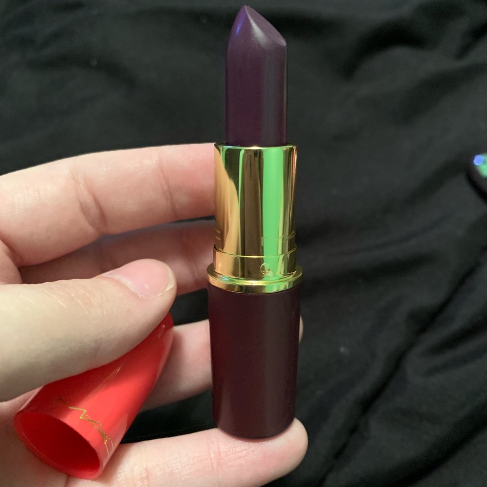 MAC lipstick